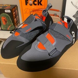 Adidas Kirigami Climbing shoes sz 12